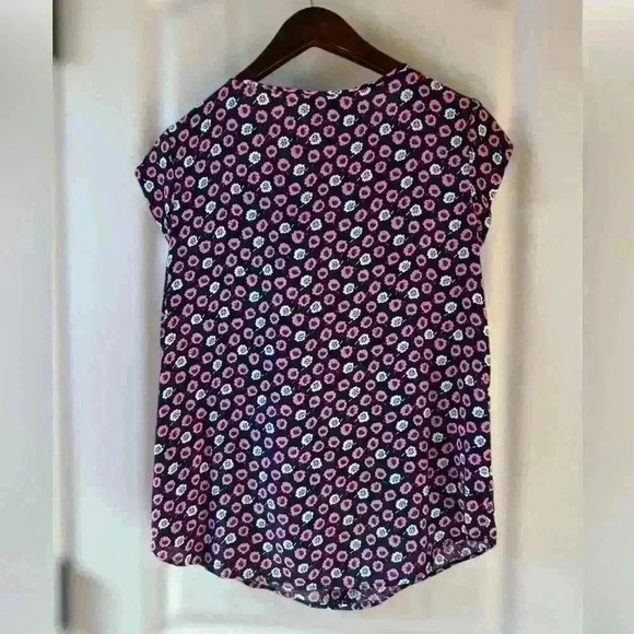 Boden Azelea cap sleeve keyhole viscose top - Picture 5 of 8